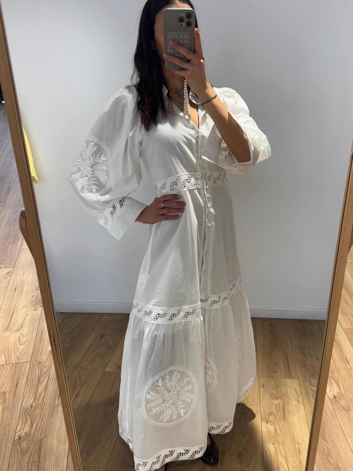 Robe dentelle 100% coton - 2 Coloris