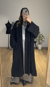 Kimono noir long pour femme, classique et élégant