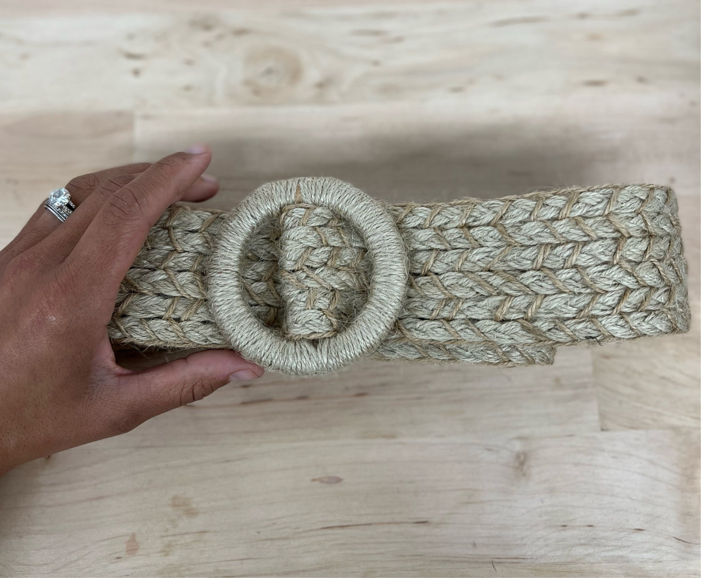 Ceinture en jute naturelle avec boucle circulaire