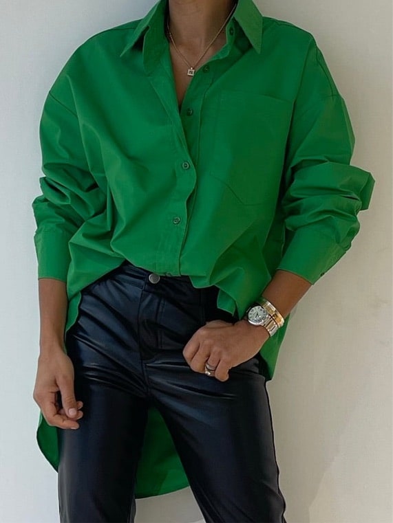 Chemise femme oversize vert vif, expression audacieuse