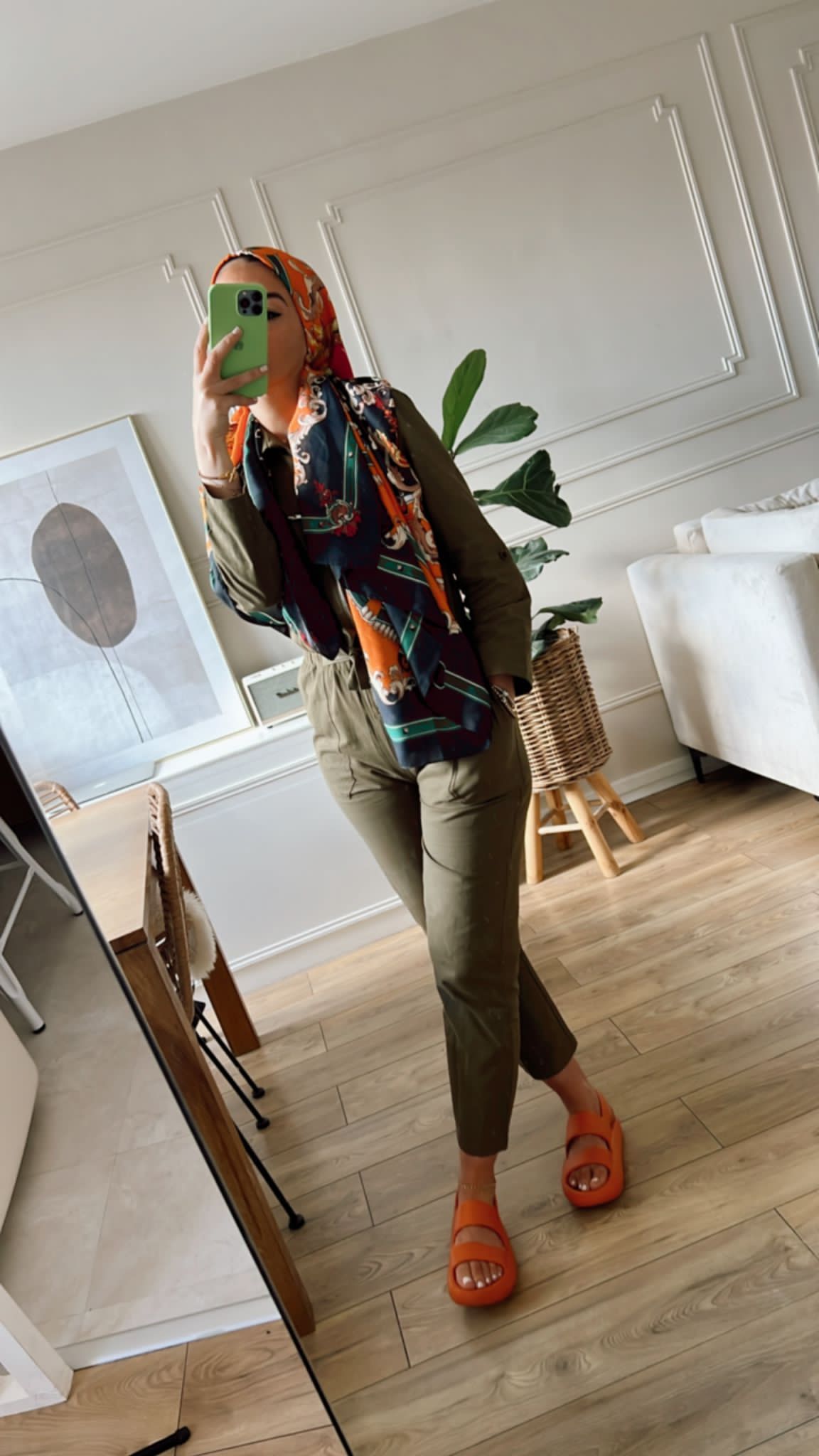 Combinaison verte Lara avec accessoires mode