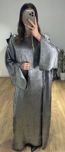 Robe longue argentee idéale pour les festivités de Ramadan