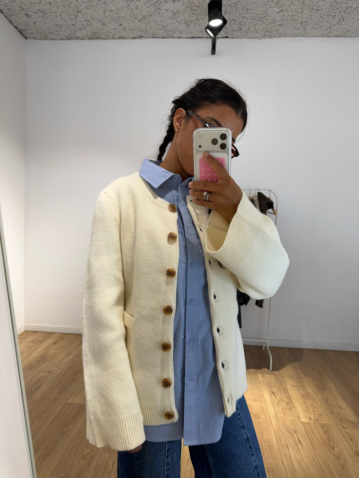 Cardigan Côtelé Cintré Femme - 4 Coloris | Kata Paris
