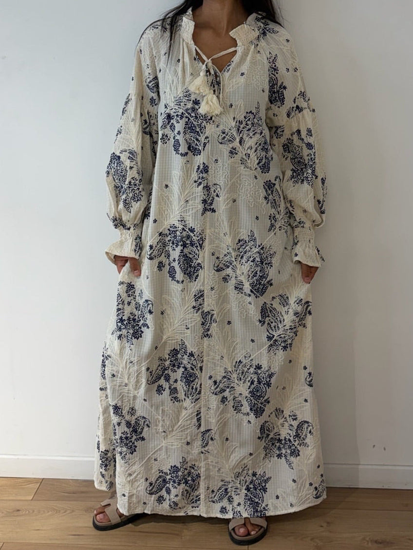 Robe longue brodée