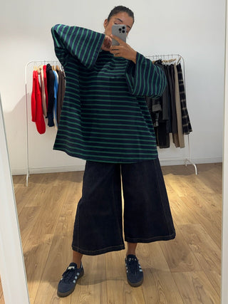 T-shirt oversize rayé manches longues en coton – bleu marine et vert – KATA PARIS