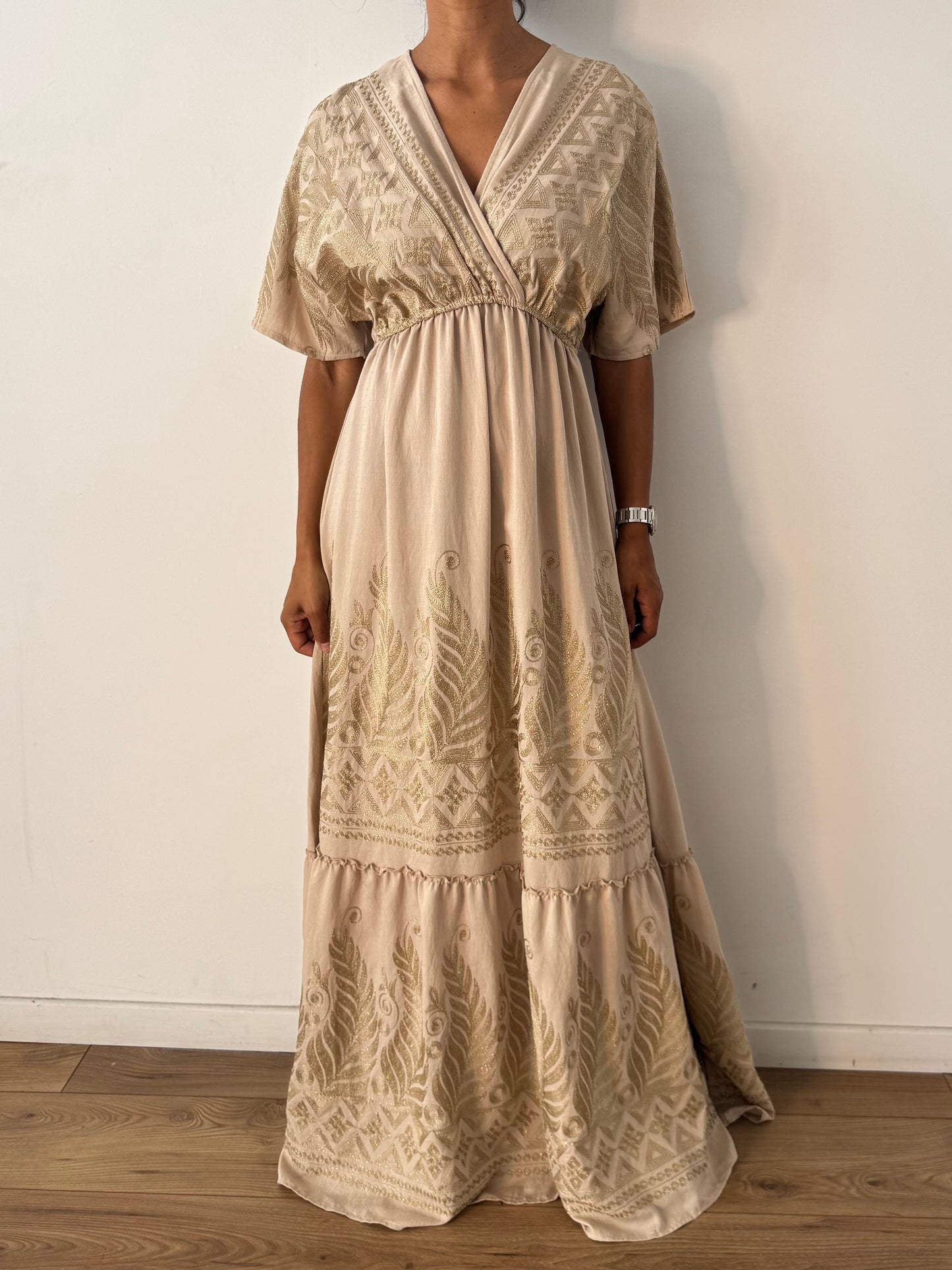 Robe détail doré - 2 Coloris