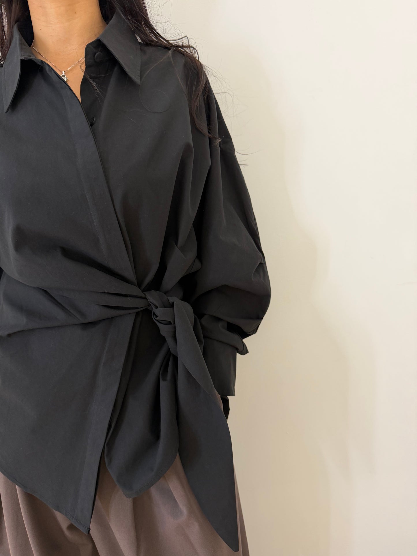 Chemise longue asymétrique Nouée - 2 Coloris