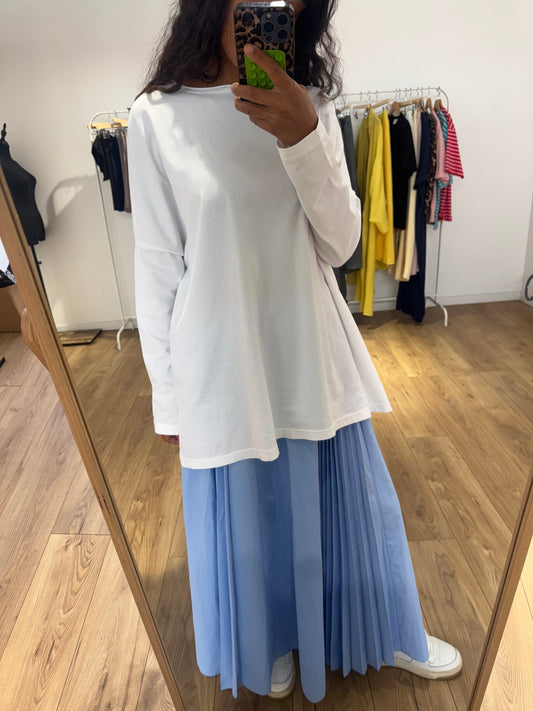 Jupe en coton plissée bleu ciel