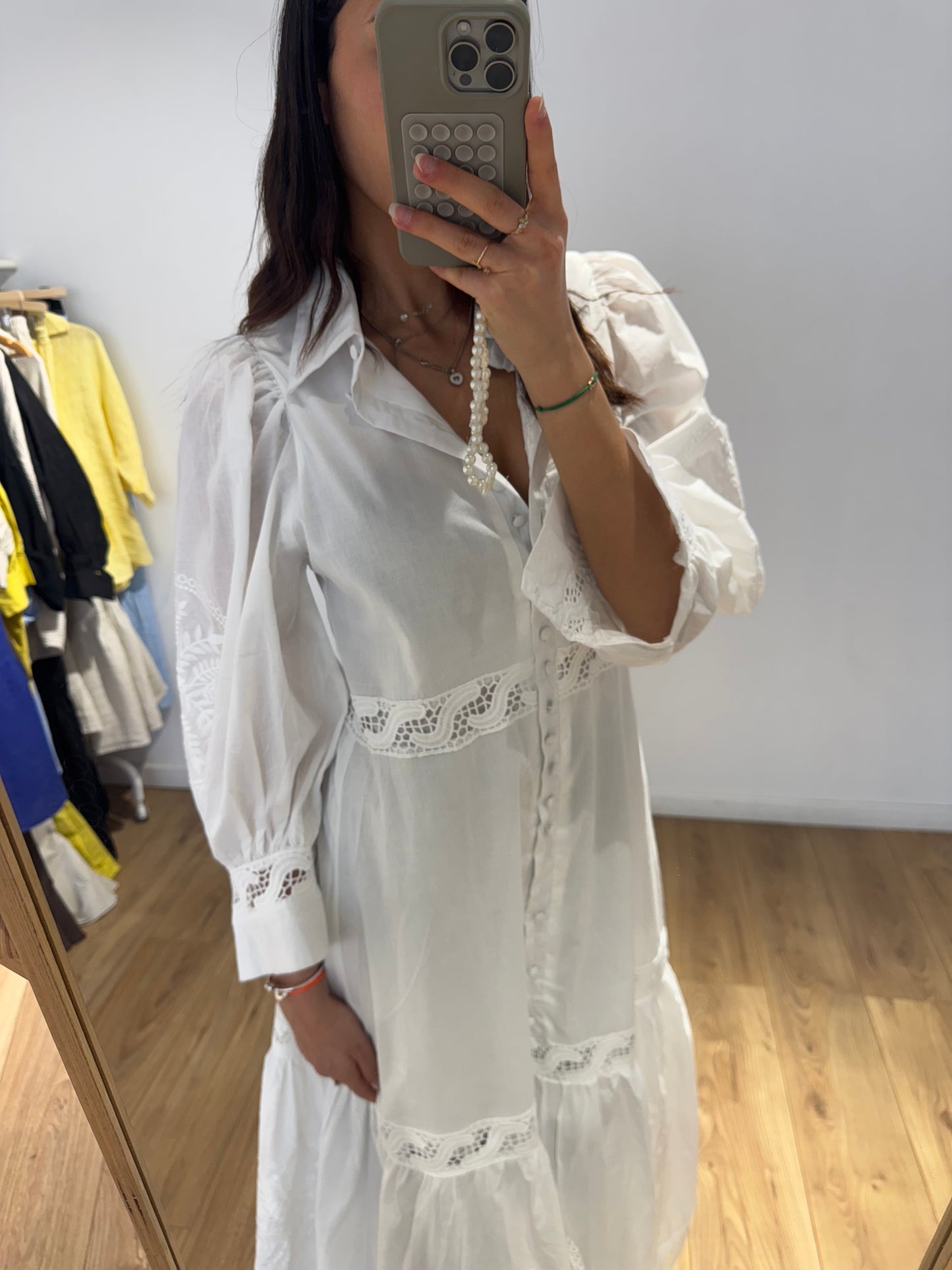 Robe dentelle 100% coton - 2 Coloris