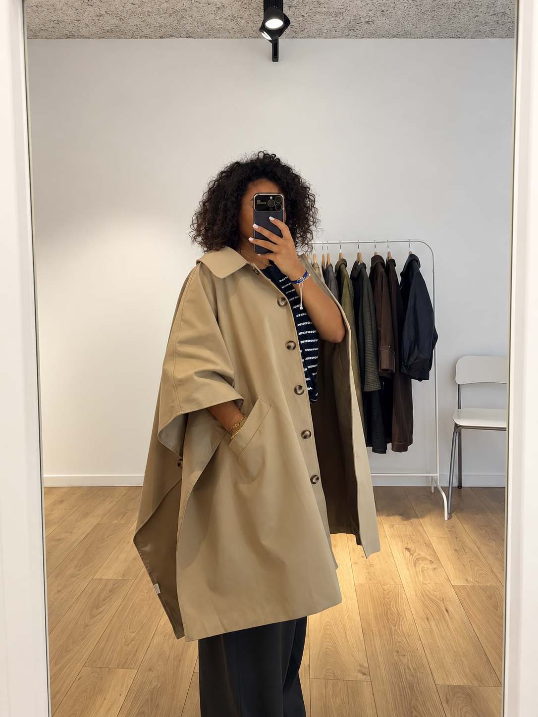 Cape Imperméable Femme Beige Oversize