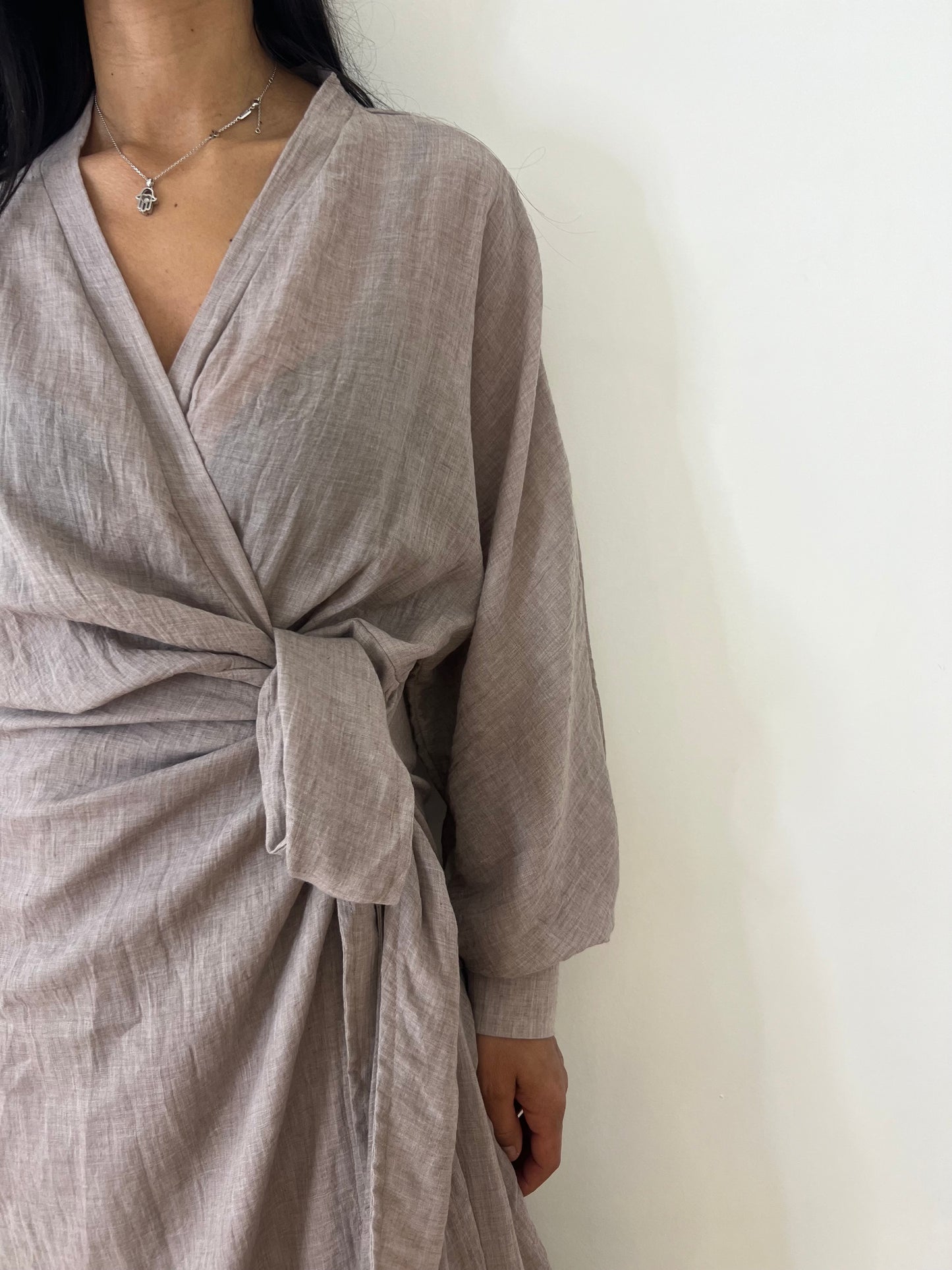 Robe cache cœur fluide