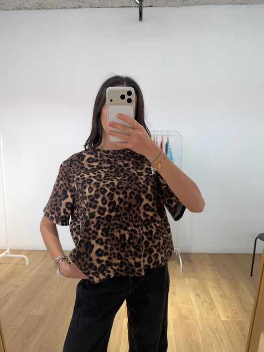 T-shirt Femme Léopard Oversize – Col Rond & Manches Courtes