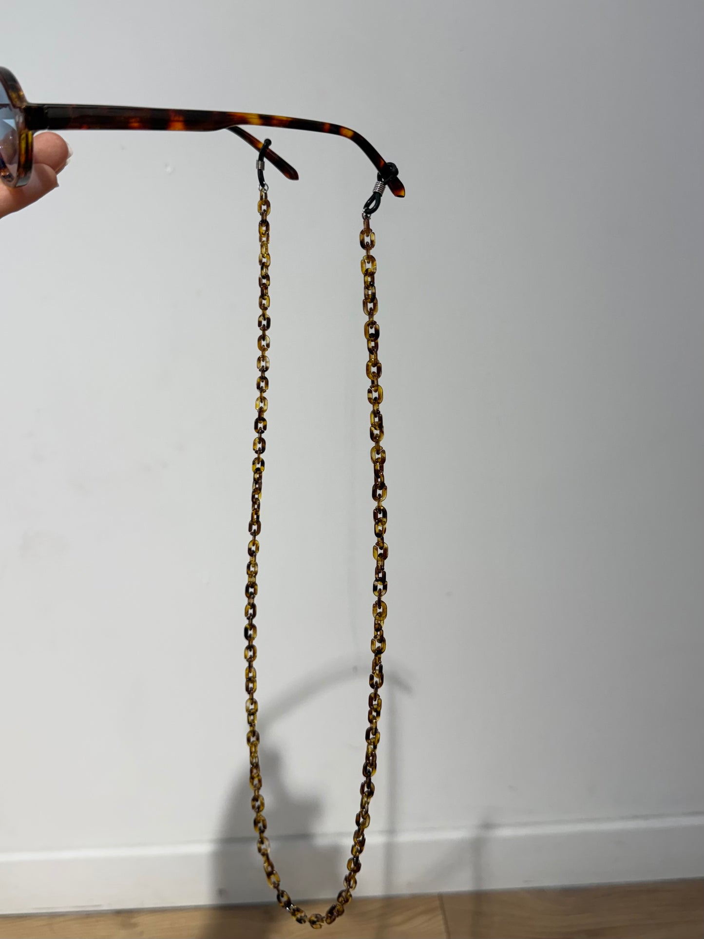 Attache Lunettes- 2 Styles
