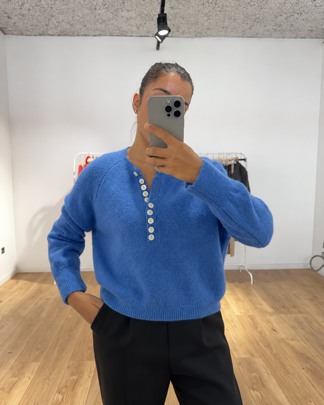 Pull boutonné en baby alpaga et laine – vue 6