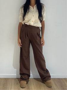 Pantalon sophistiqué couleur chocolat à taille haute pour femme