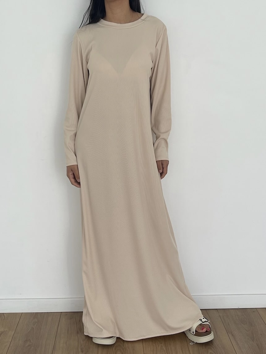 Robe longue beige vintage à col rond pour femme